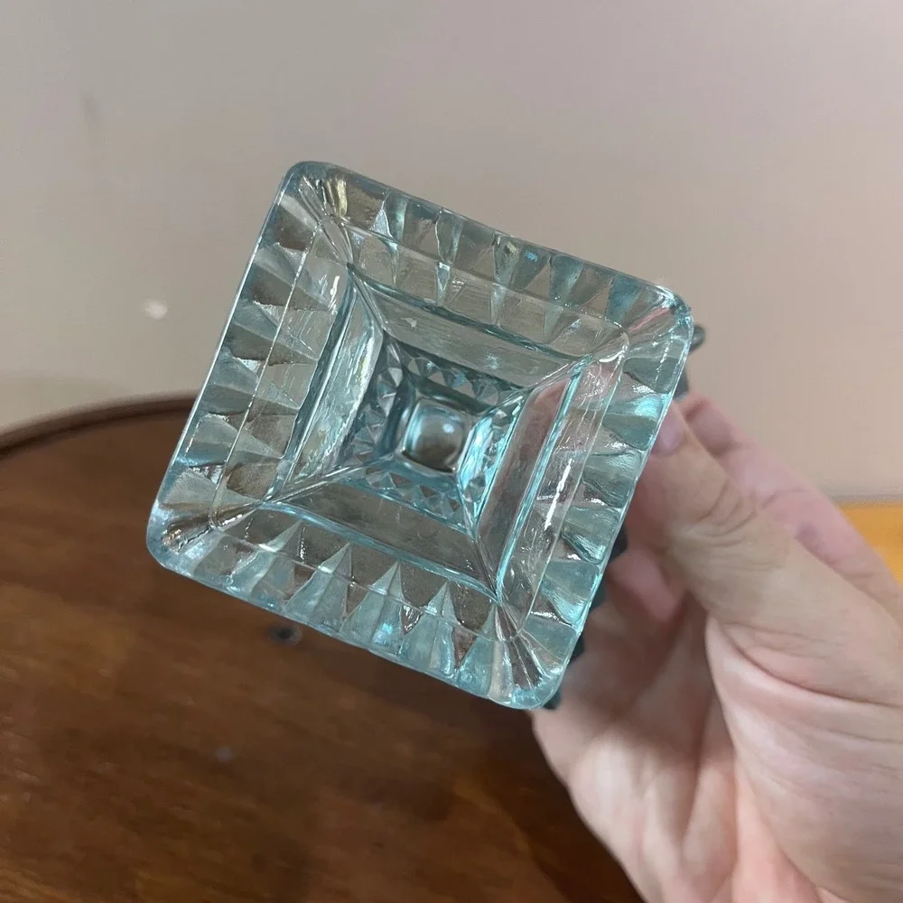 Vtg Jeanette Light Blue Aqua Pressed Glass Pedestal Wedding Cake Box Candy Dish